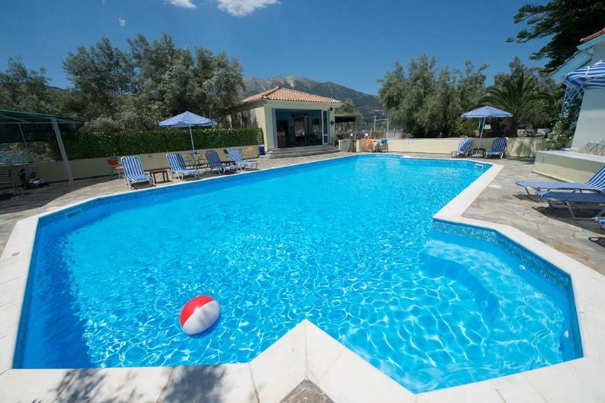 Ilios Hotel & Villas Yénion Exterior photo