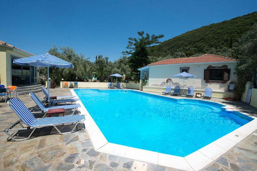 Ilios Hotel & Villas Yénion Exterior photo